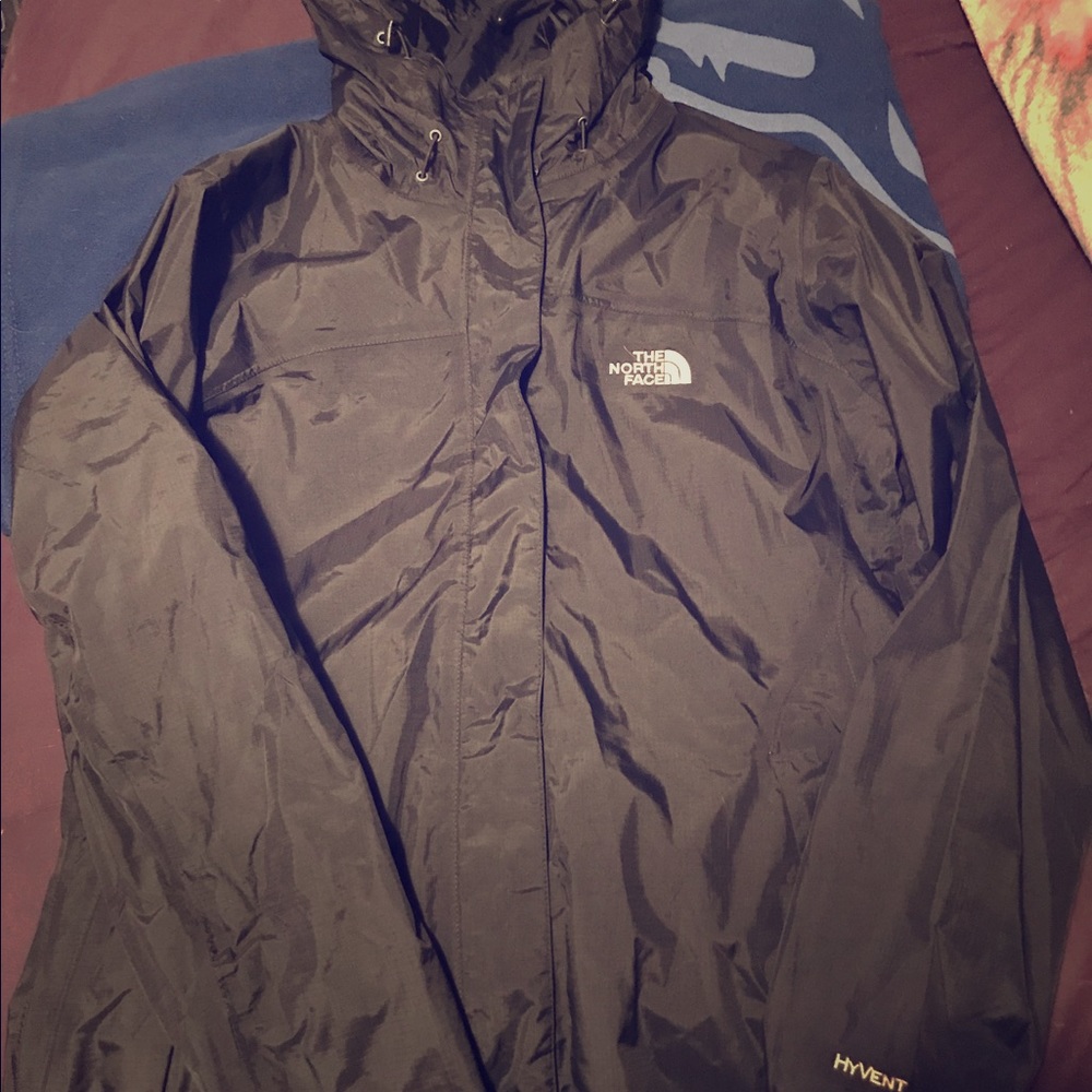 Women’s North Face jacket.